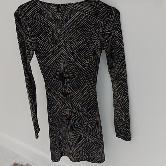 Small Black sparkly Dress - Picture 4 of 4